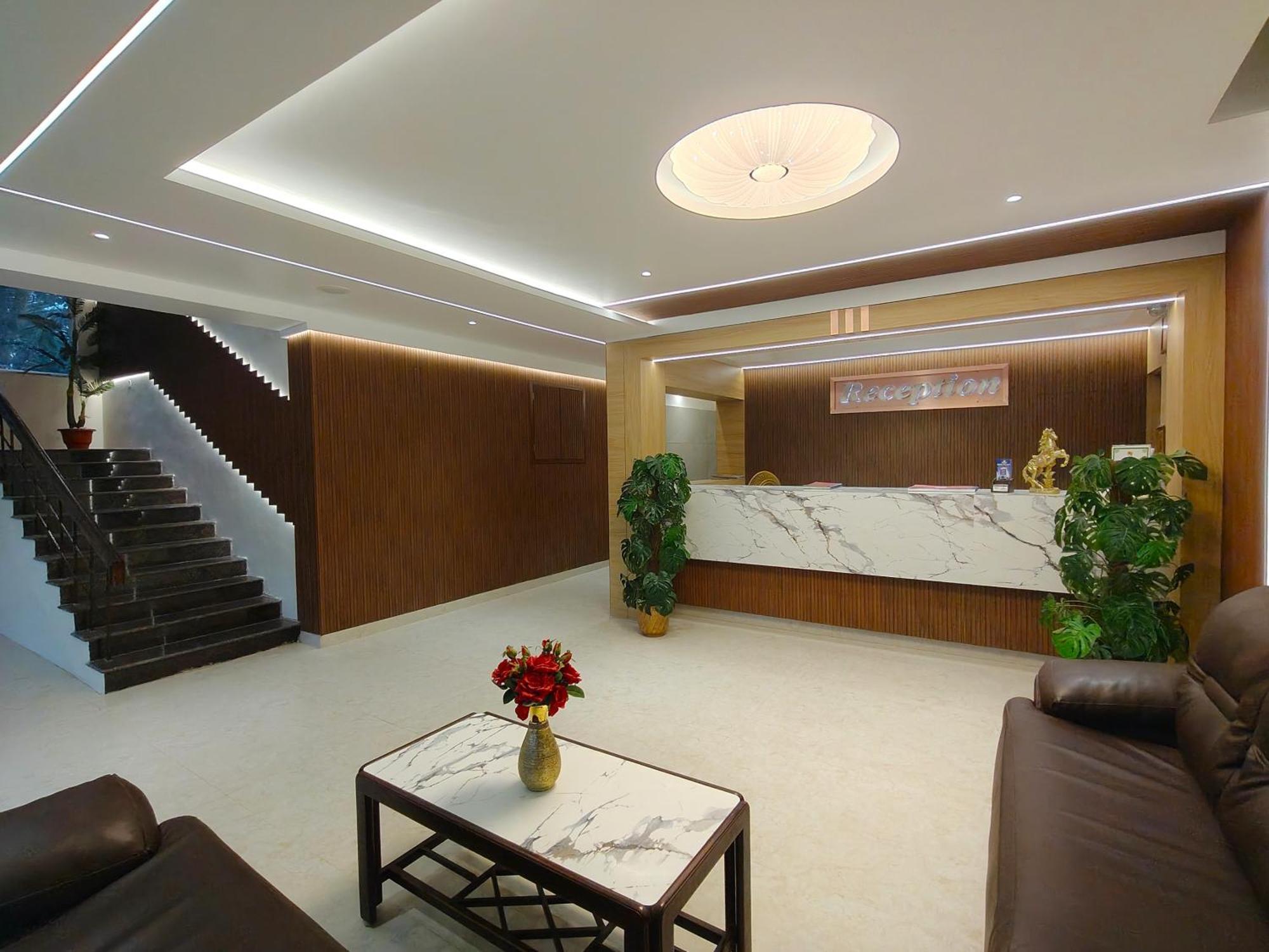 Hotel Seagate Velankanni Luaran gambar